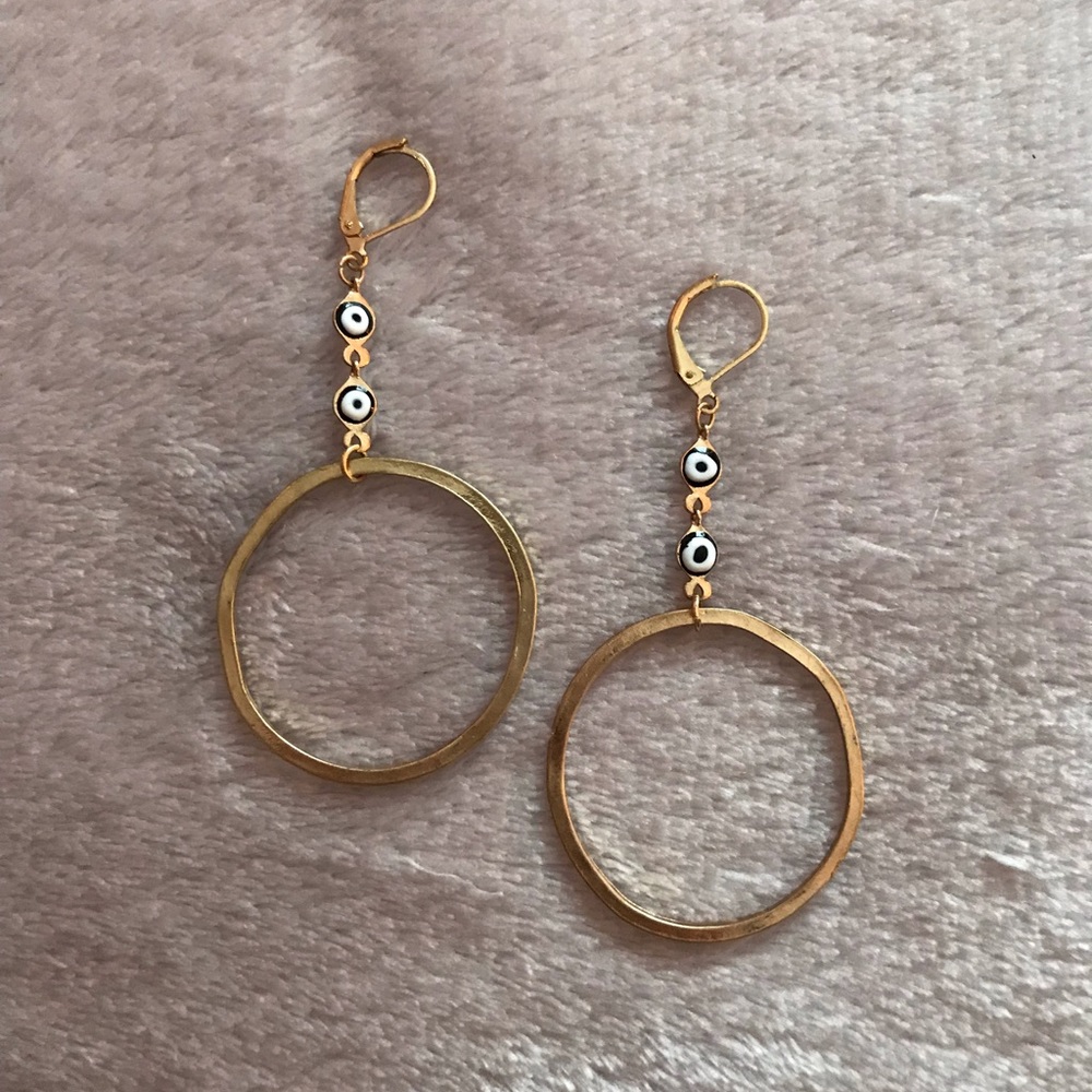 Gold Evil Eye Earrings 🧿